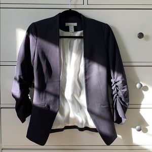EUC blazer with 3/4 touched sleeves